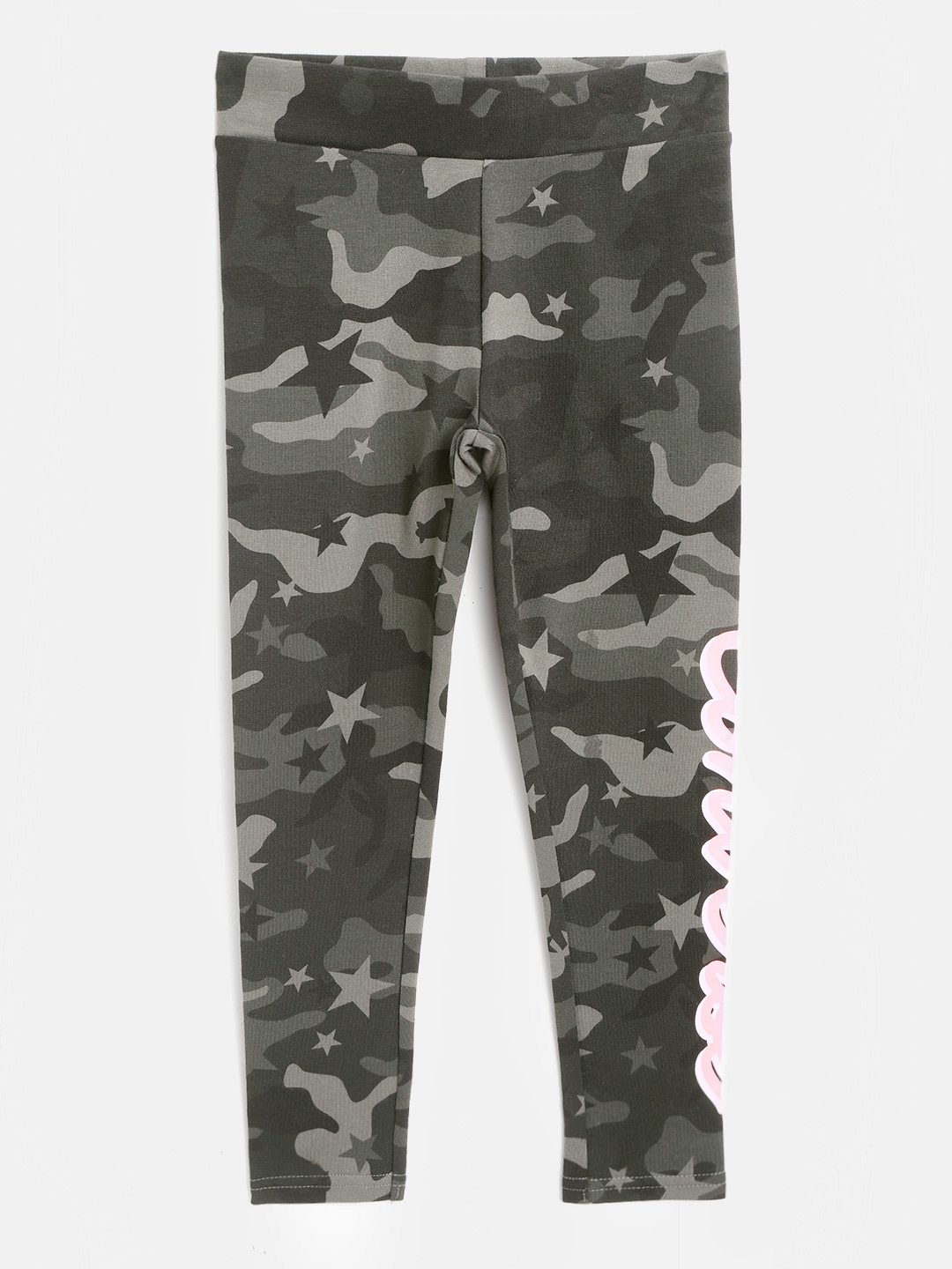 converse with leggings