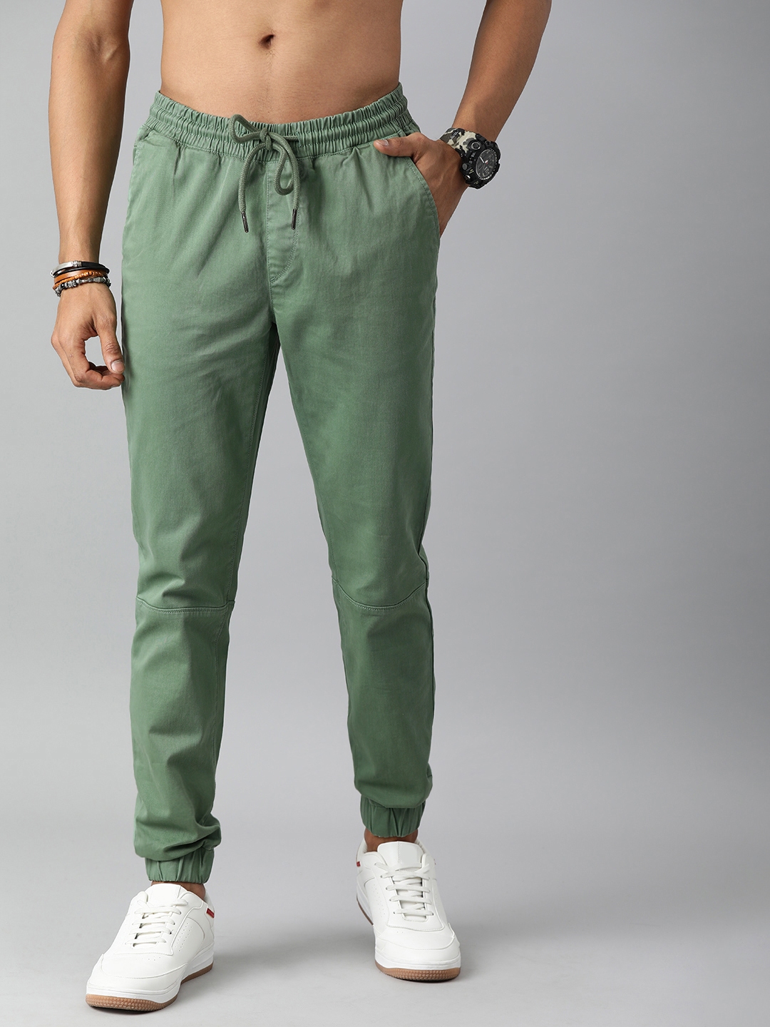roadster joggers myntra