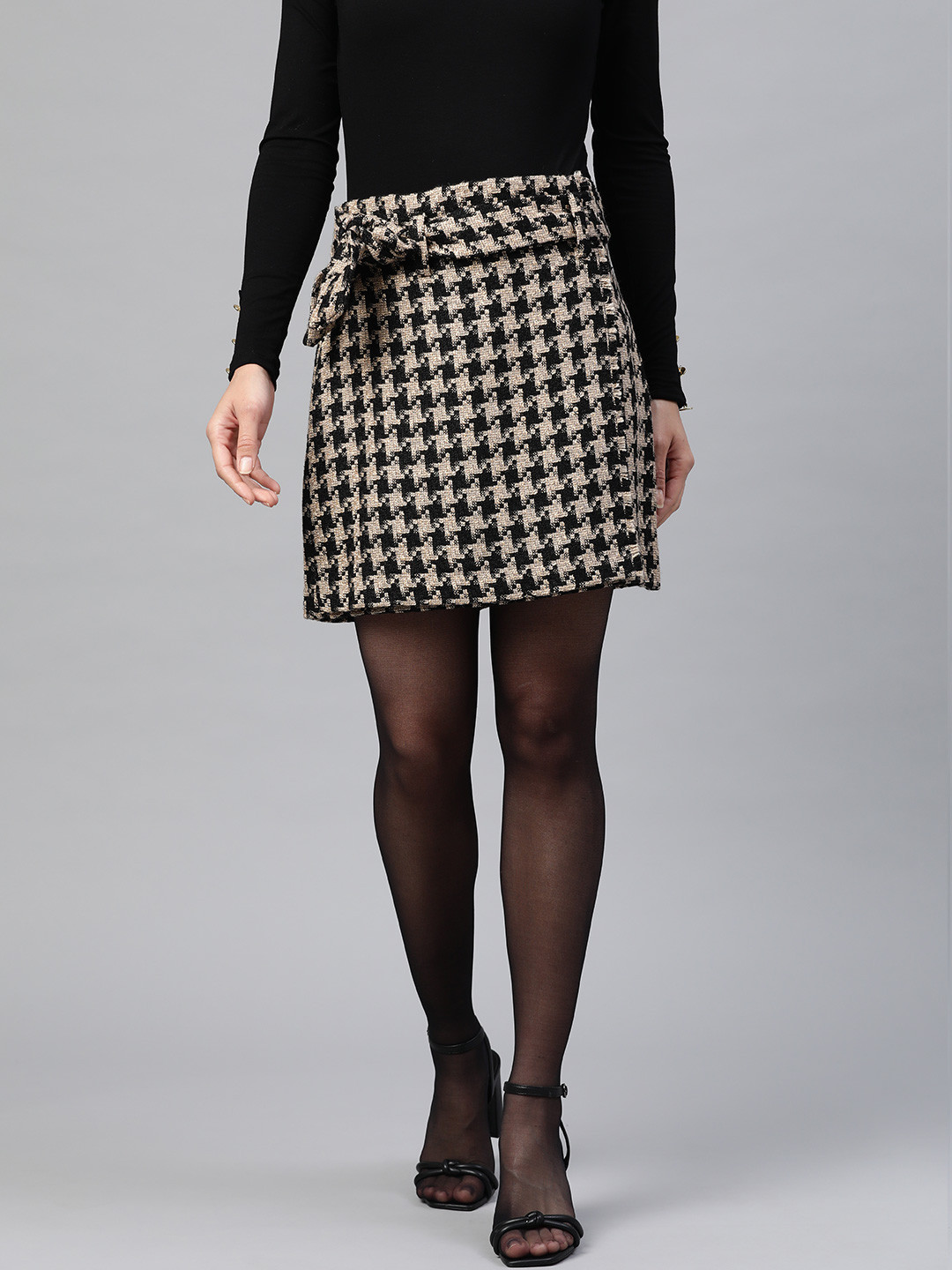 Buy Marks & Spencer Women Black 10 Denier Light Control Sheer Solid Stockings Stockings for