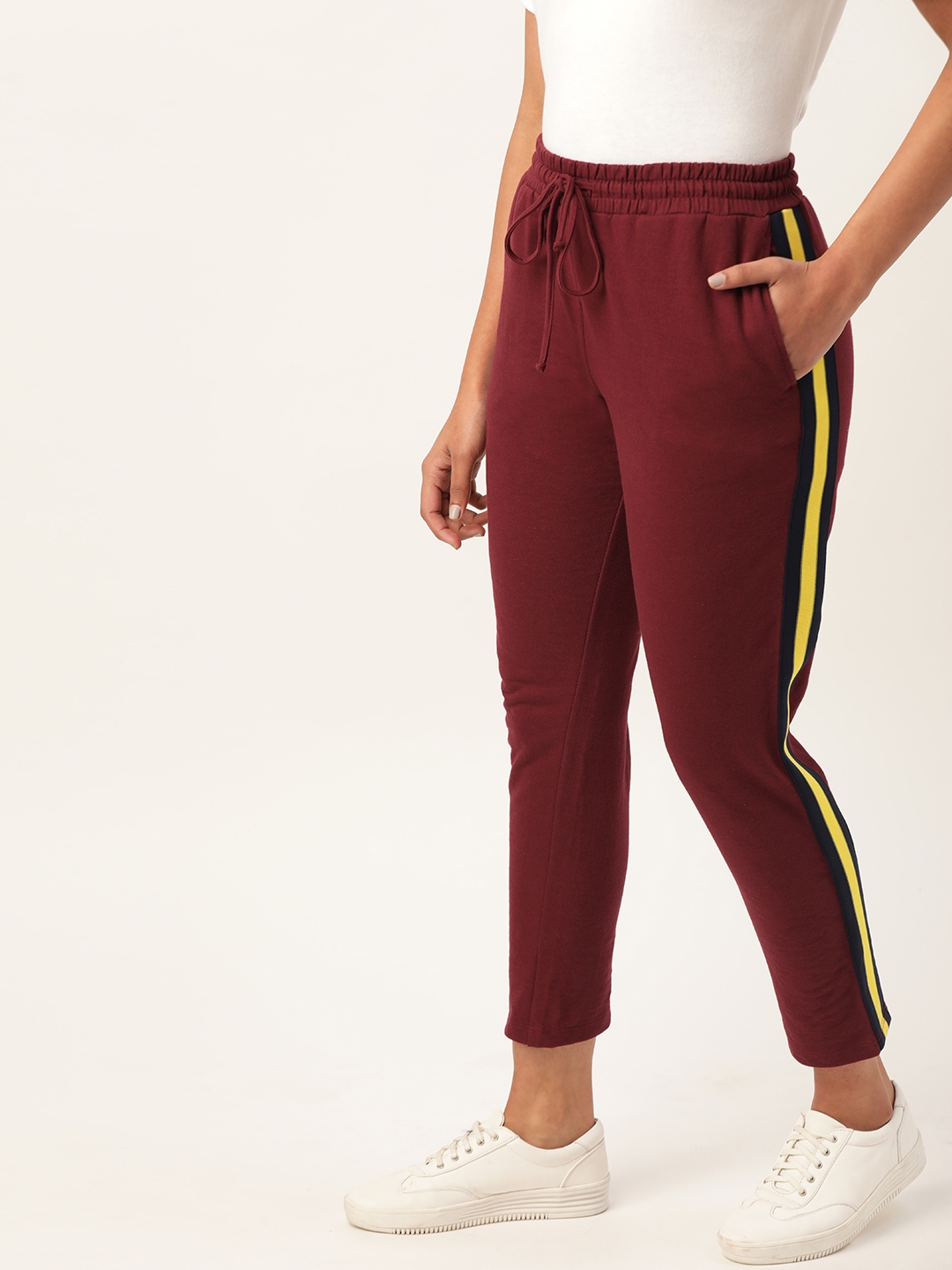 cropped sports trousers