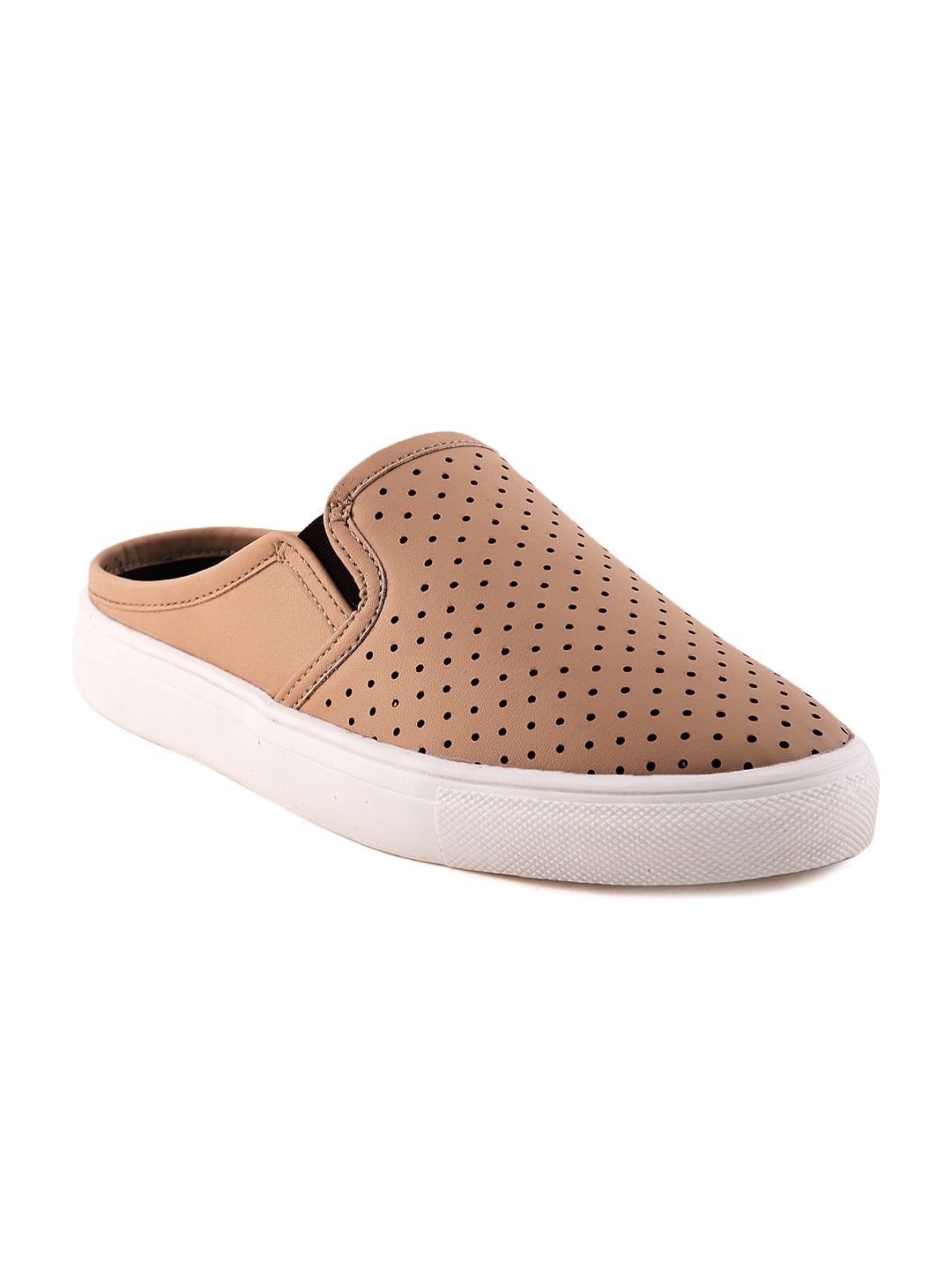 slip on shoes myntra