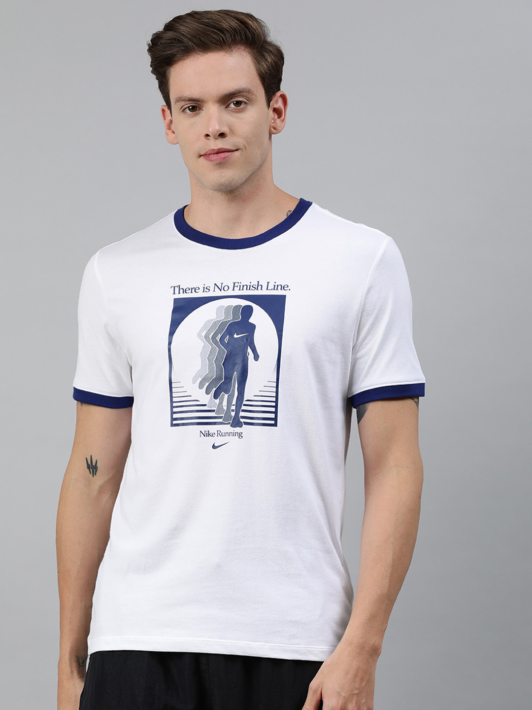 round neck nike t shirt