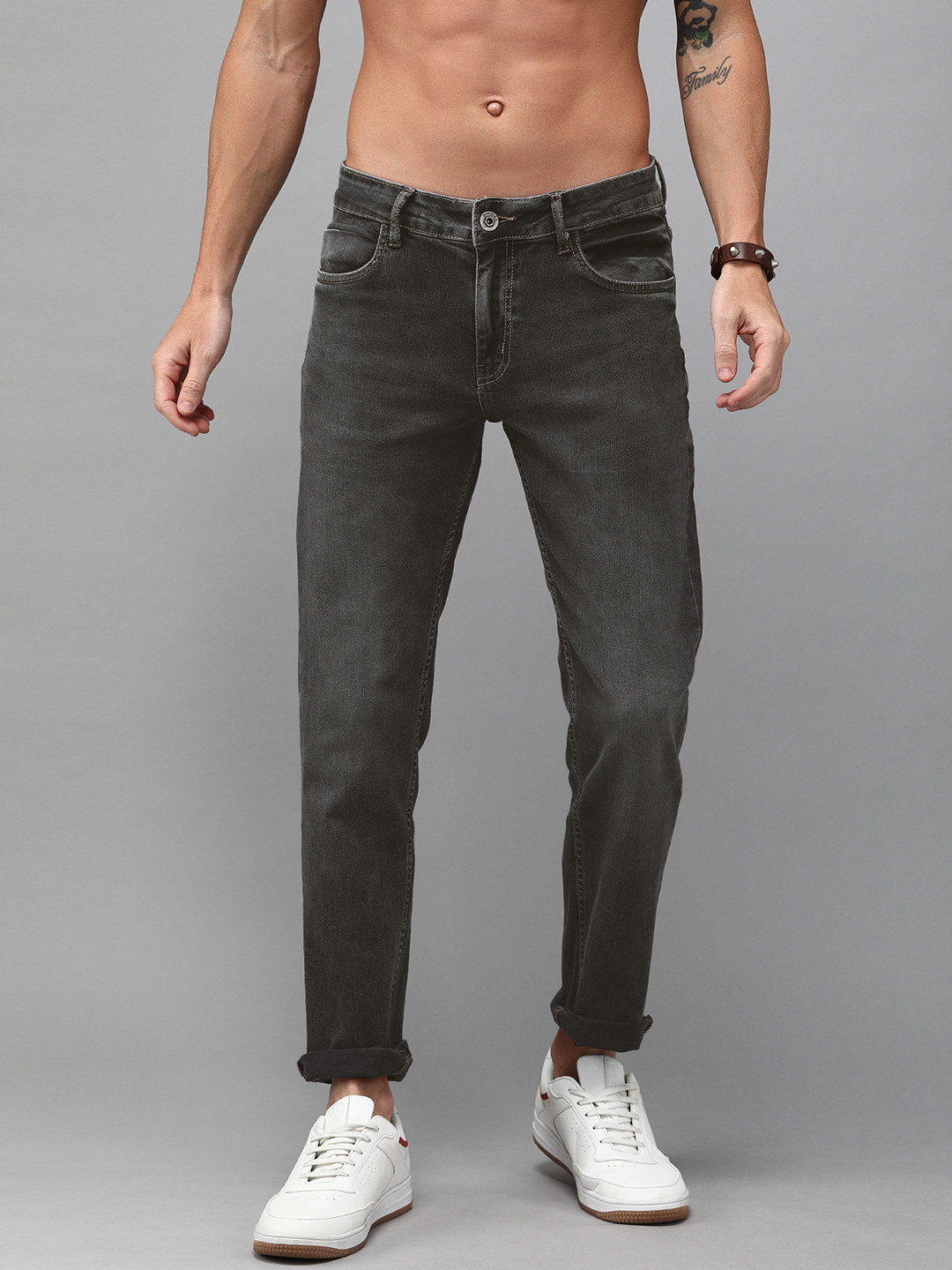 Buy Roadster Men Black Slim Fit Mid Rise Clean Look Stretchable LYCRA