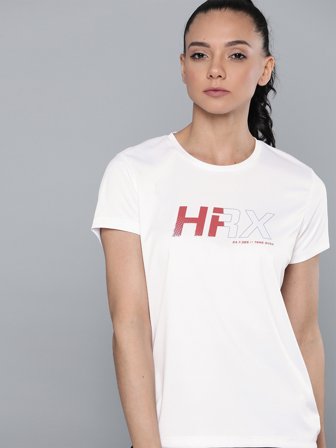 hrithik in tshirt