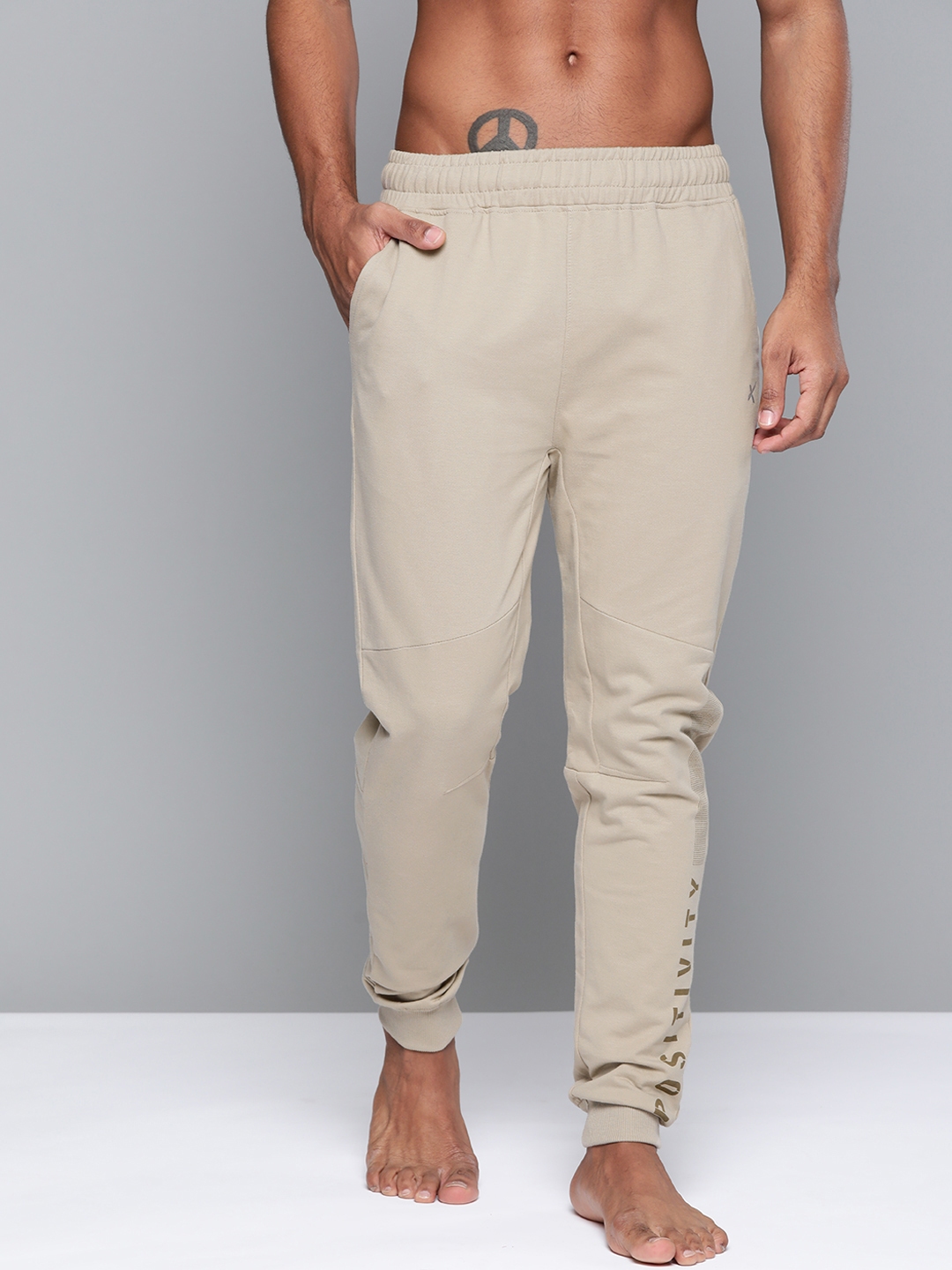 hrithik roshan cargo pants