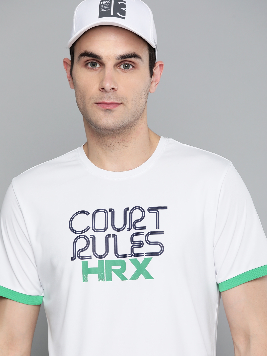 hrithik in tshirt