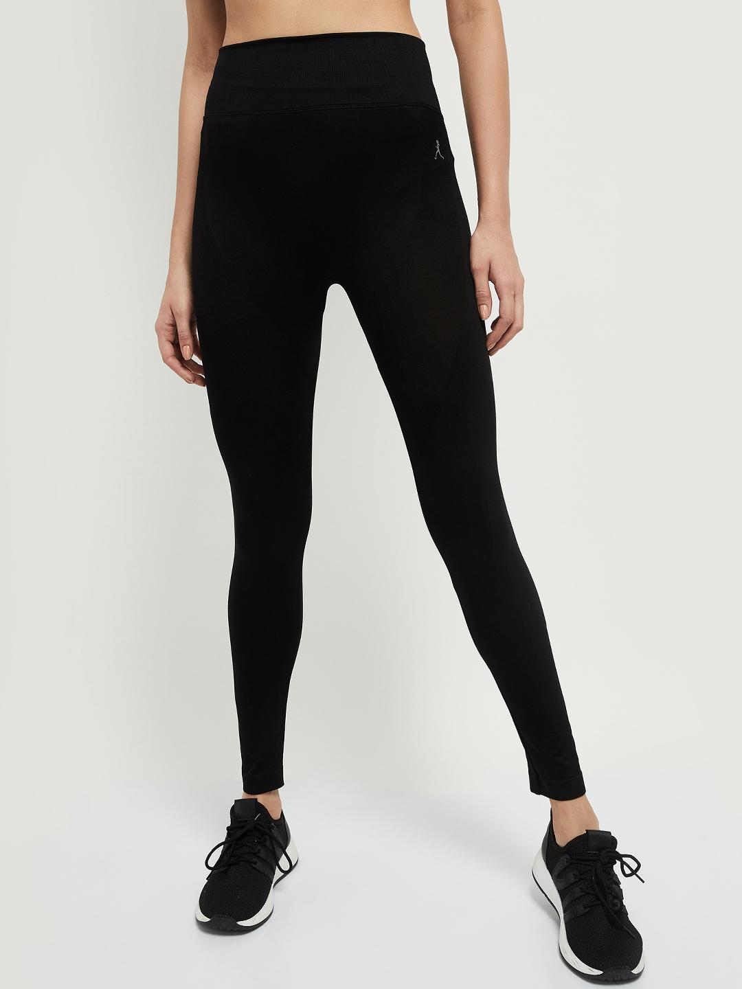Buy Max Women Black Solid Tights - Tights for Women 13166806 | Myntra