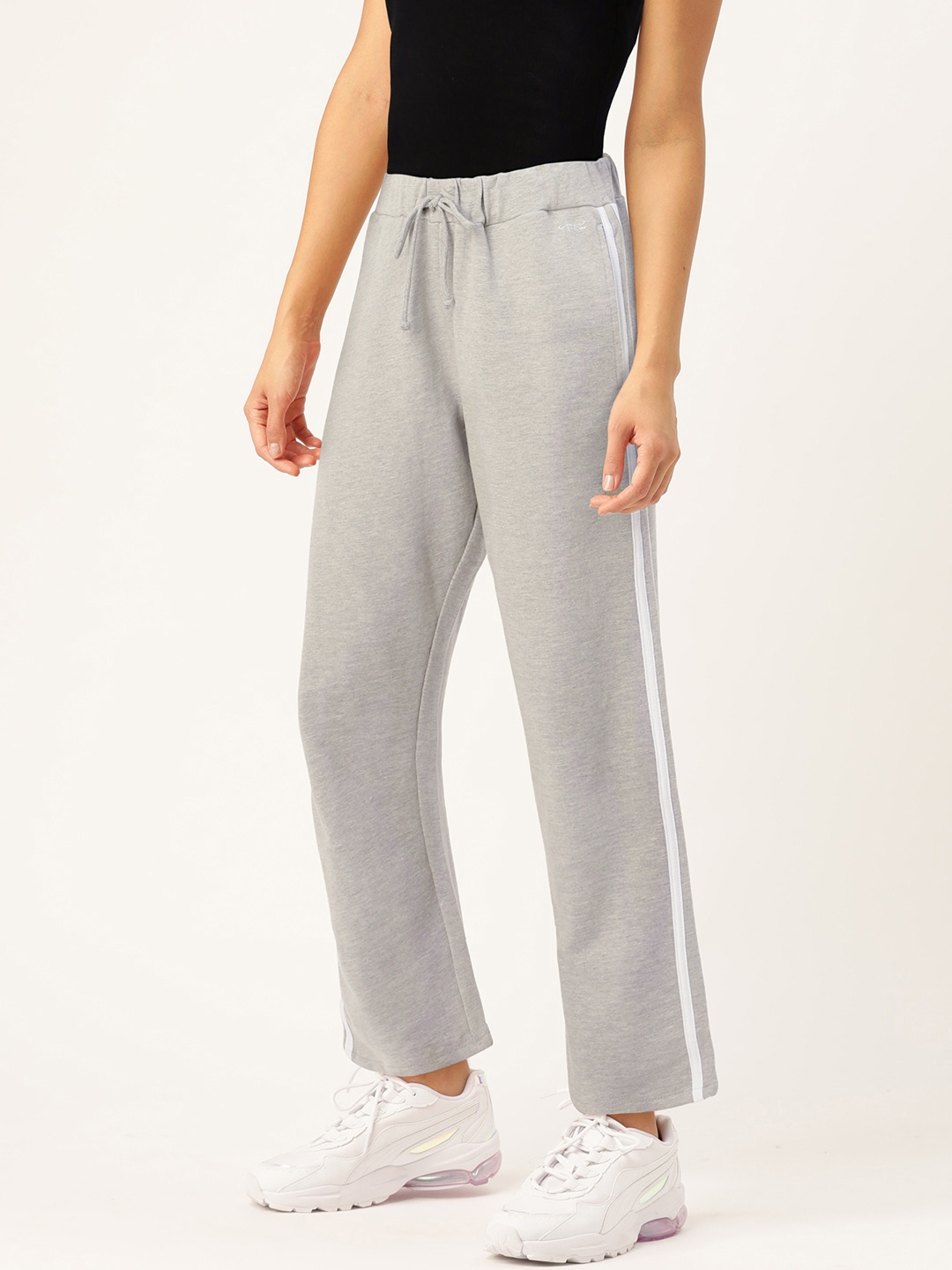 nike women's grey track pants