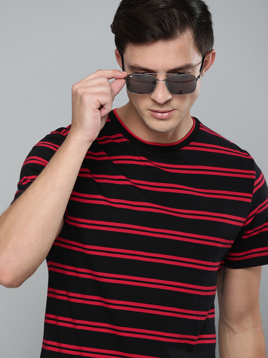 Buy Harvard Men Red Black Striped Round Neck Pure Cotton T Shirt ...