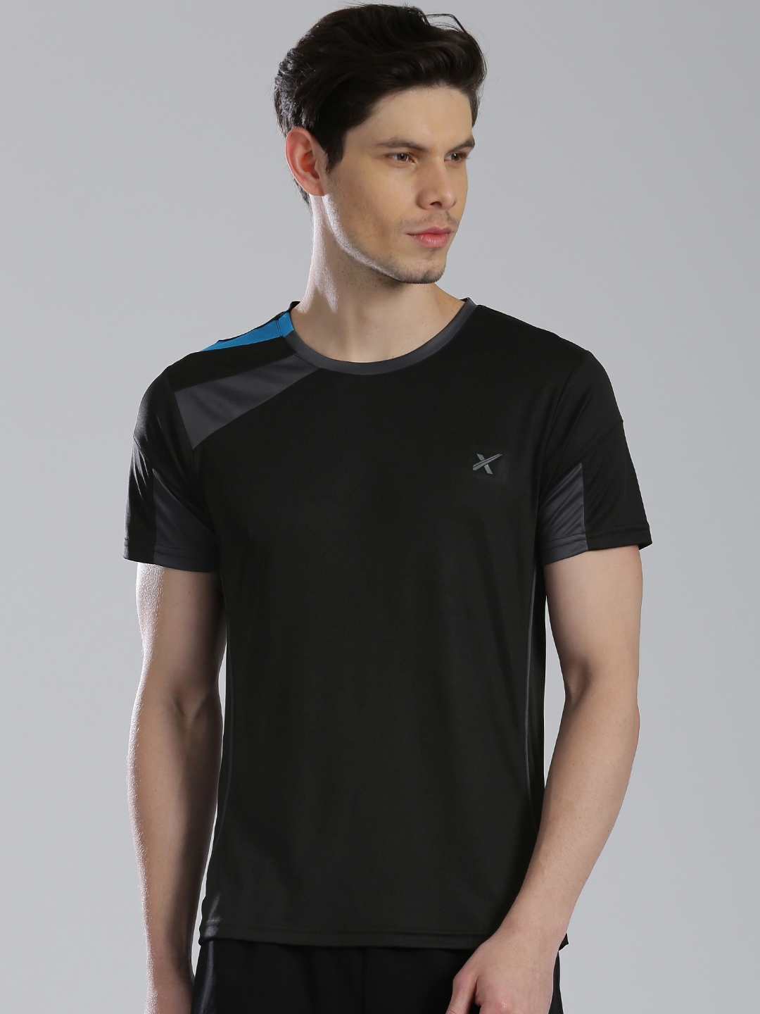 Buy HRX By Hrithik Roshan Black Active Training T Shirt - Tshirts for ...