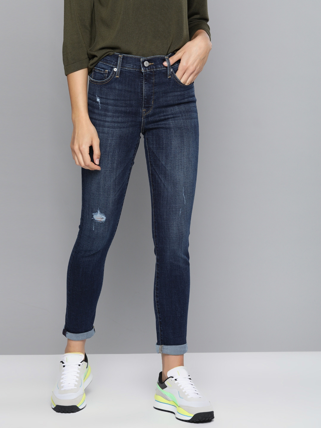 levis stretchable jeans