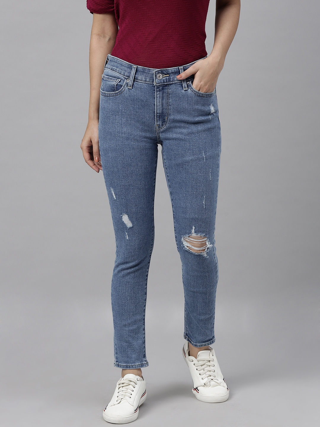 levis women low pro jeans