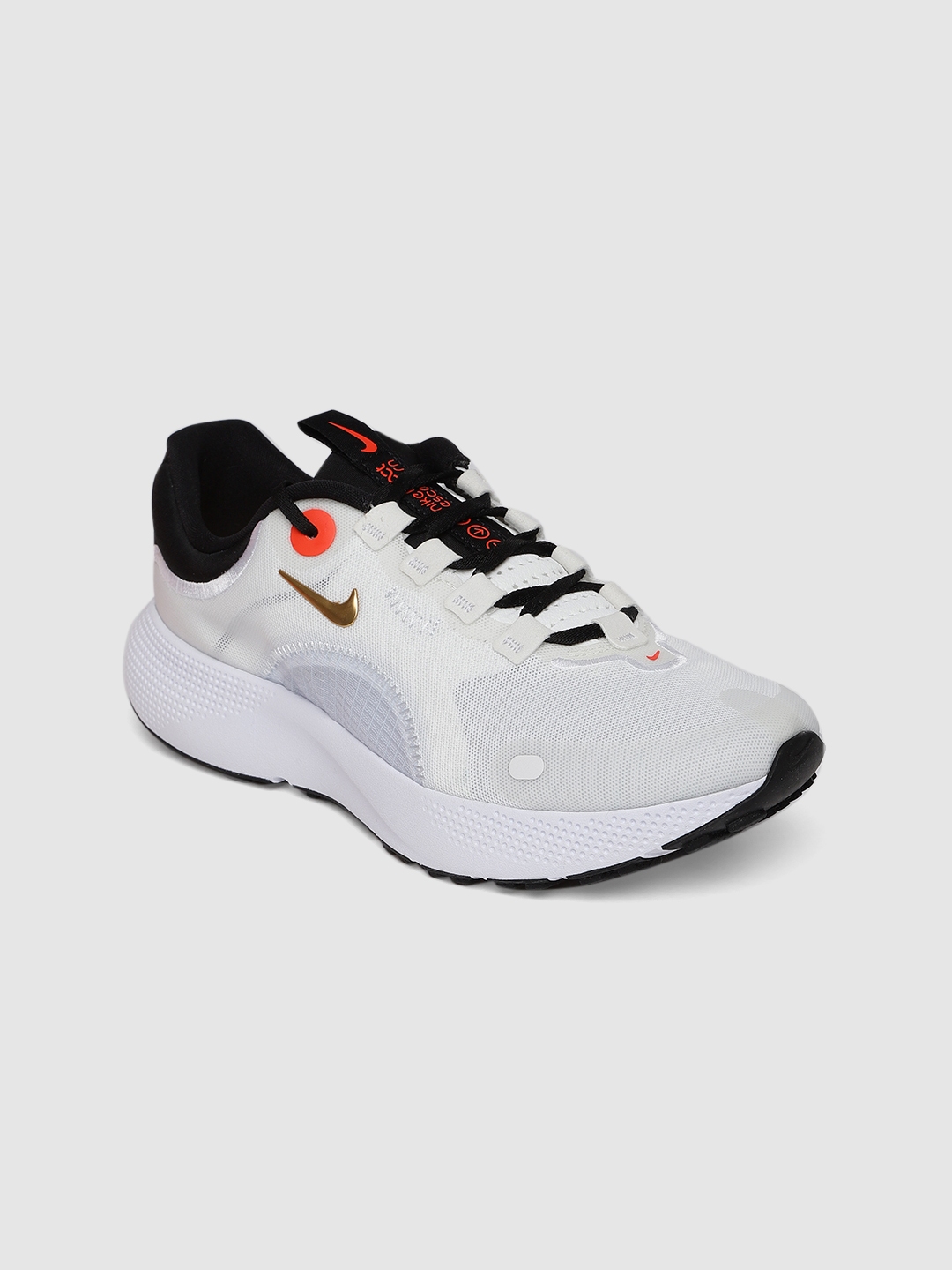 nike running escape run sneakers in white and gold
