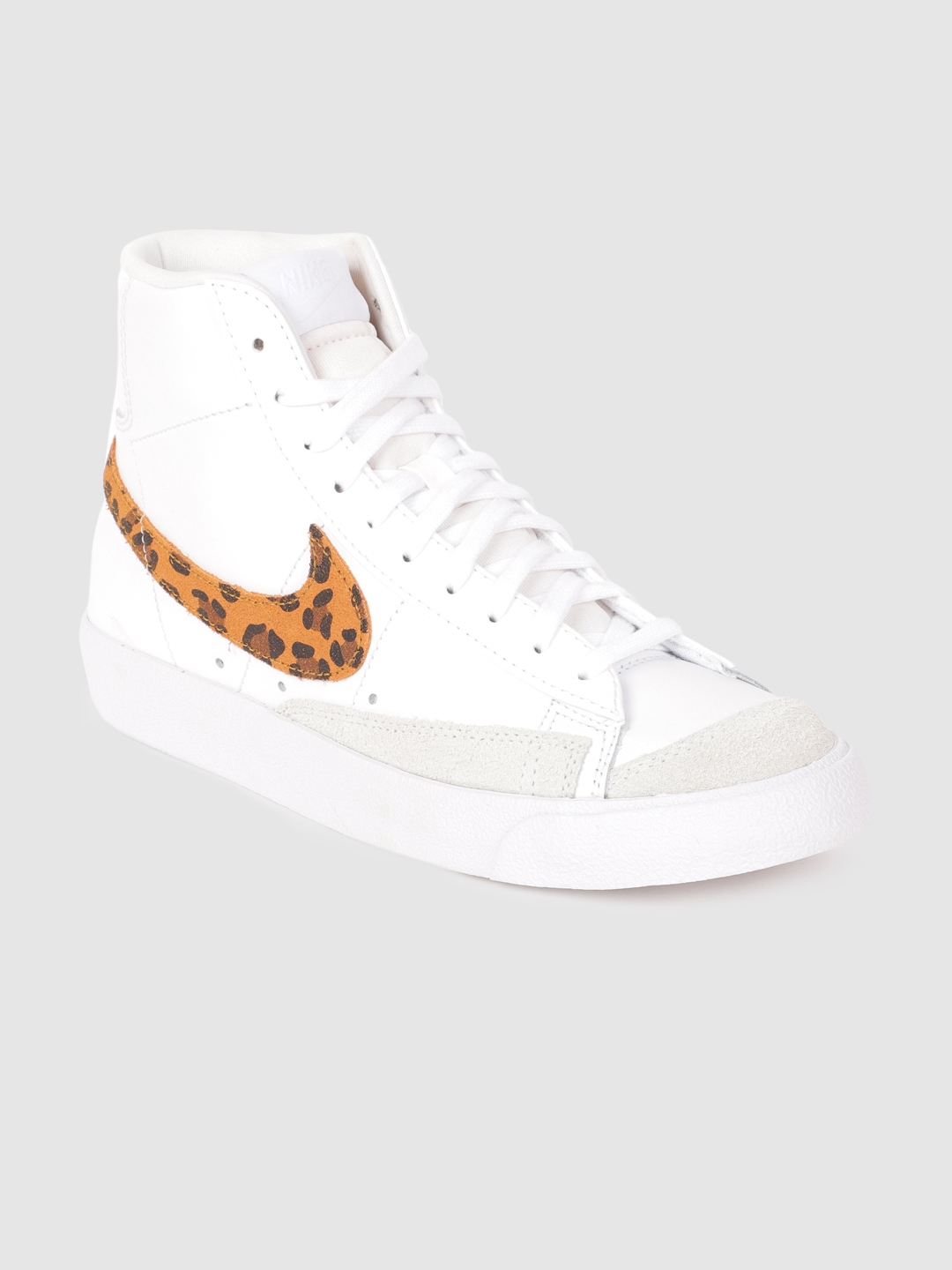 nike blazers women 77