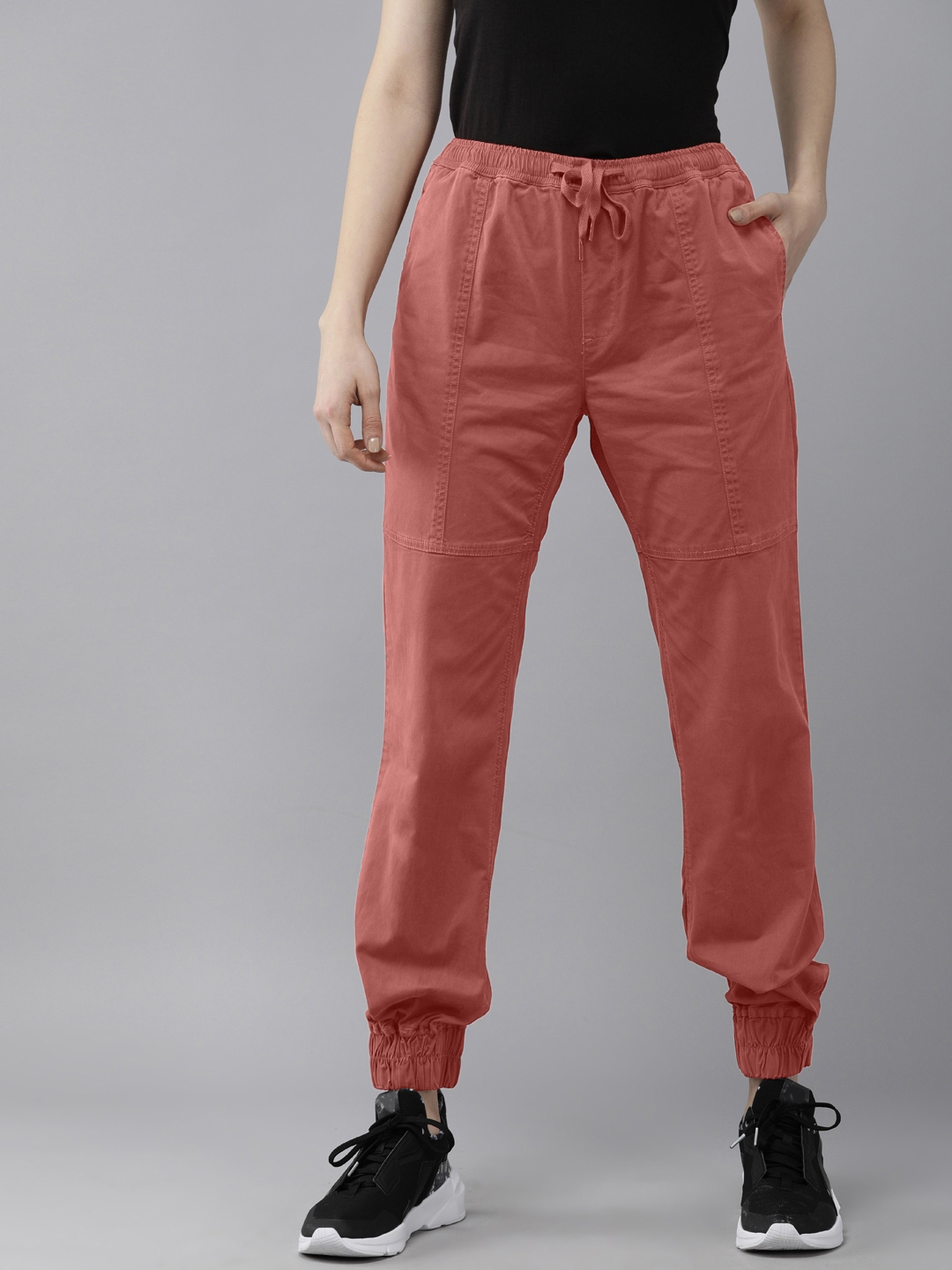 roadster joggers myntra