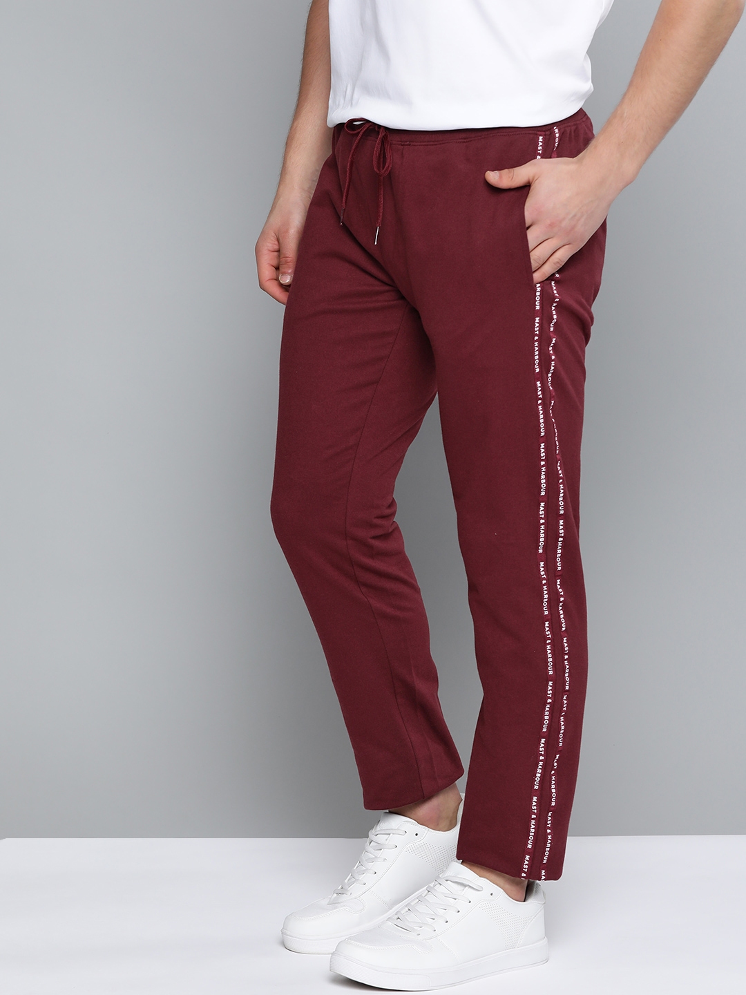 mast and harbour track pants