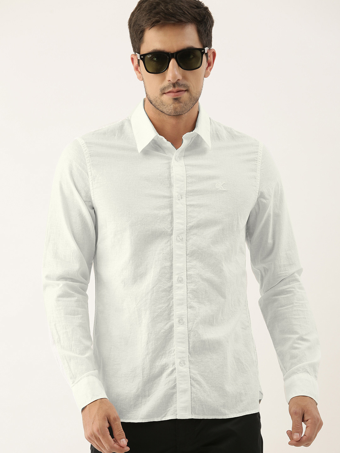 Buy Calvin Klein Jeans Men White Slim Fit Solid Casual Shirt Shirts for Men 13398428 Myntra
