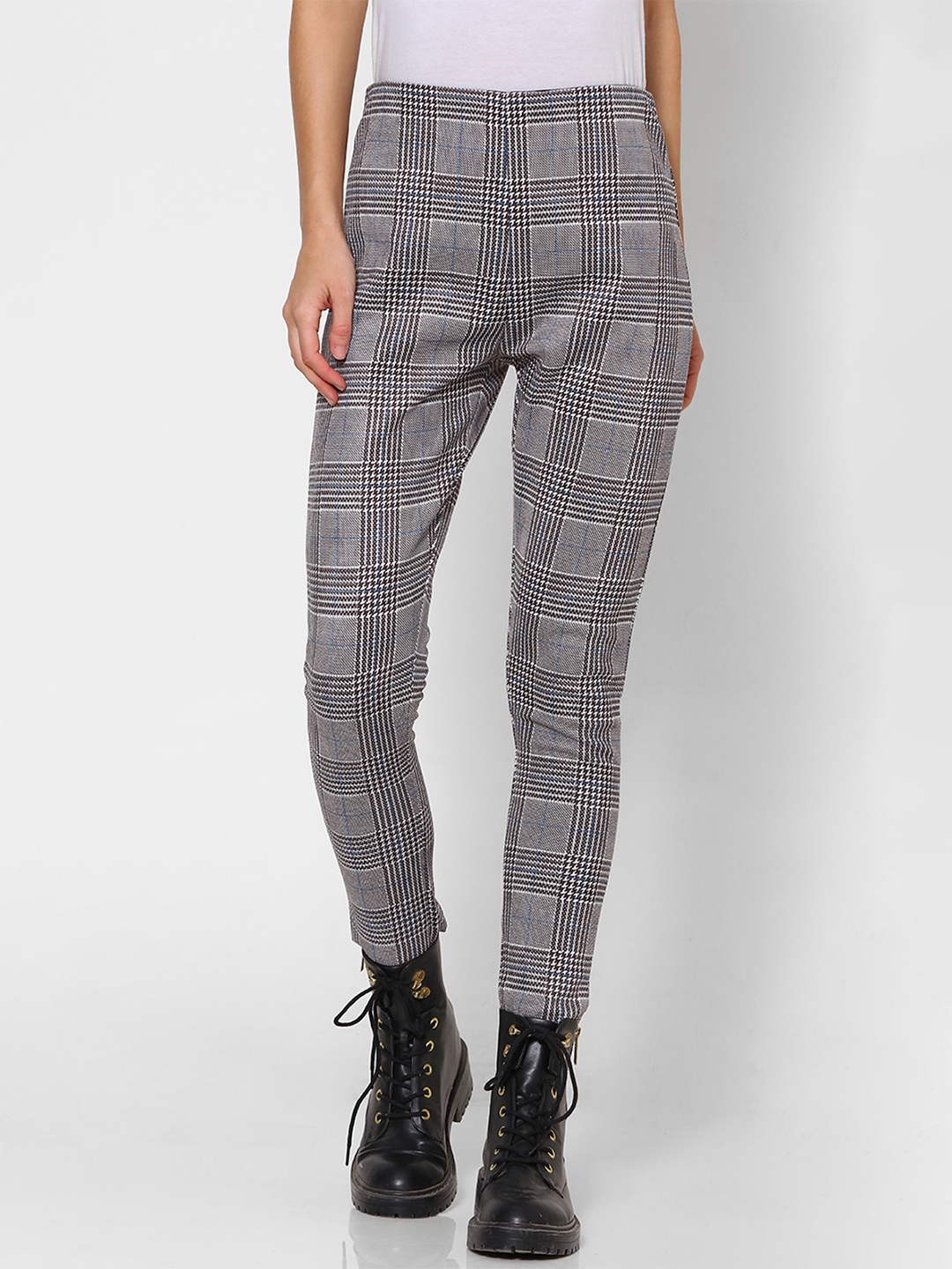 leggings with checkered stripe