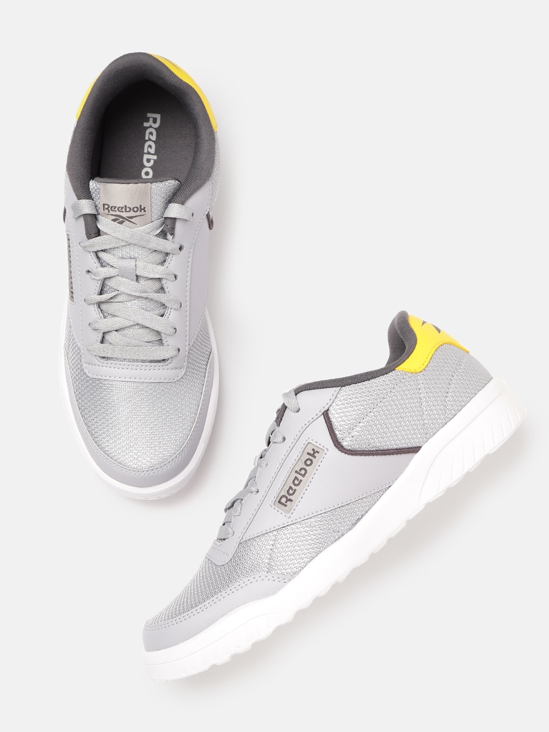 reebok clubonic sneakers