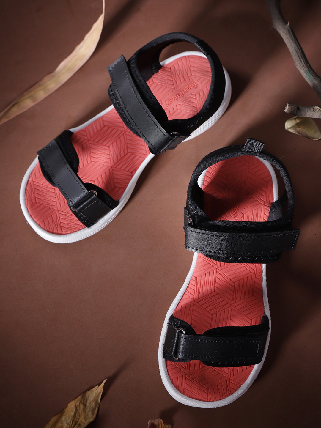 Buy The Roadster Lifestyle Co Women Black Solid Sports Sandals Sports