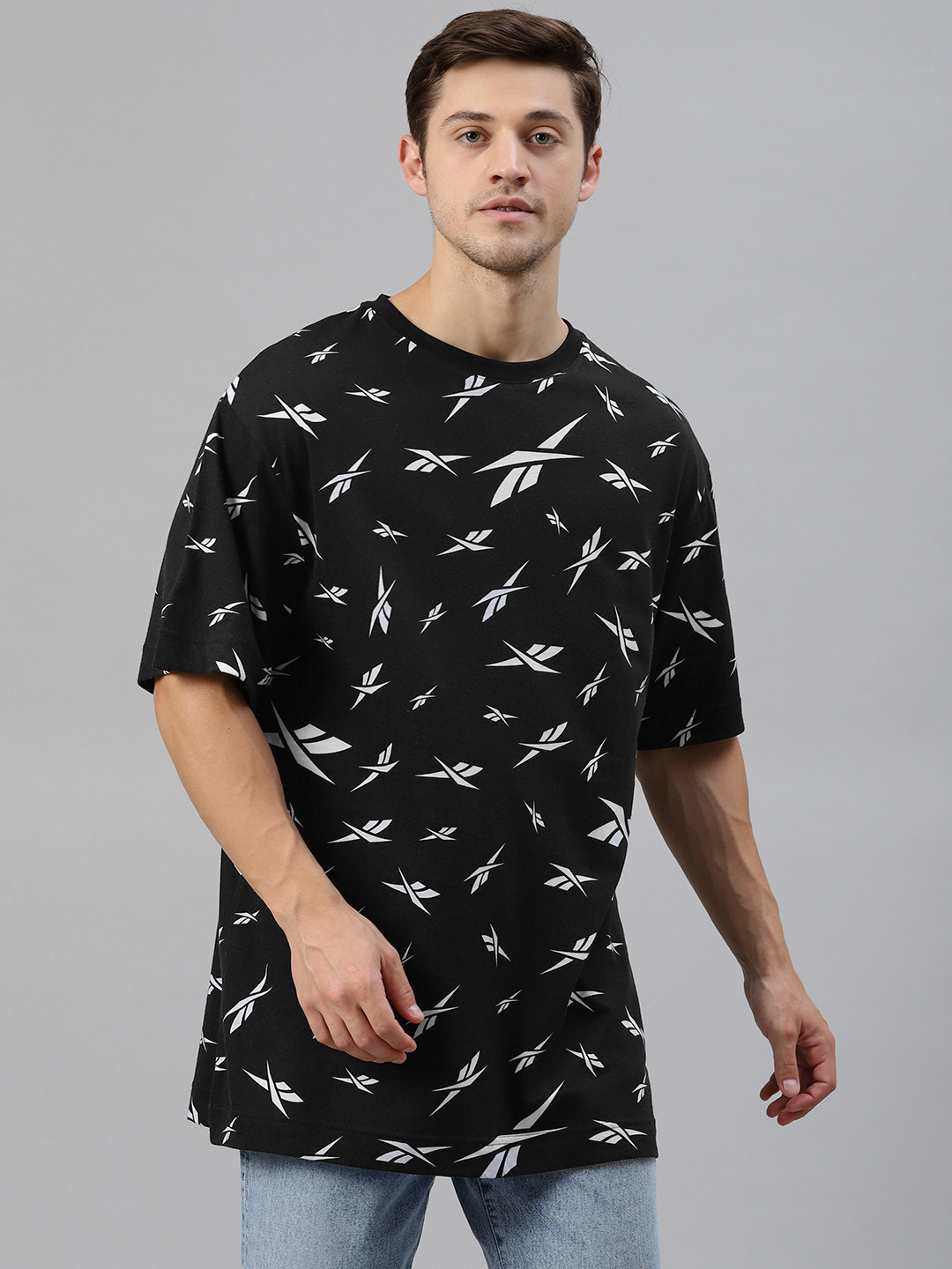 Buy Reebok Men Black & White Training Essentials All Over Print Pure