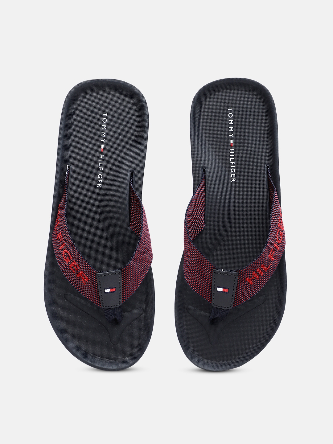 hilfiger flip flops mens