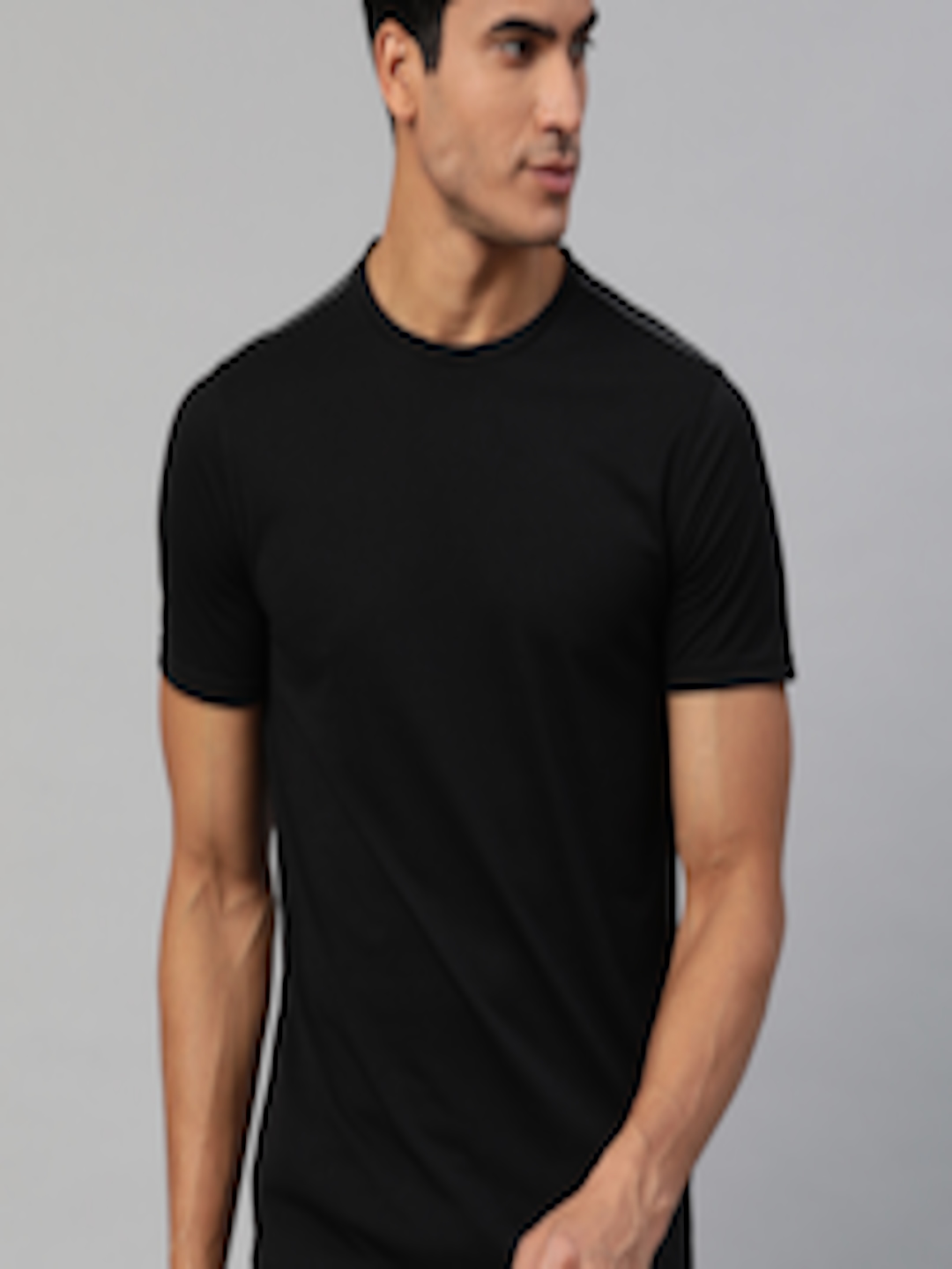 Buy Marks & Spencer Men Black Solid Round Neck T Shirt - Tshirts for ...