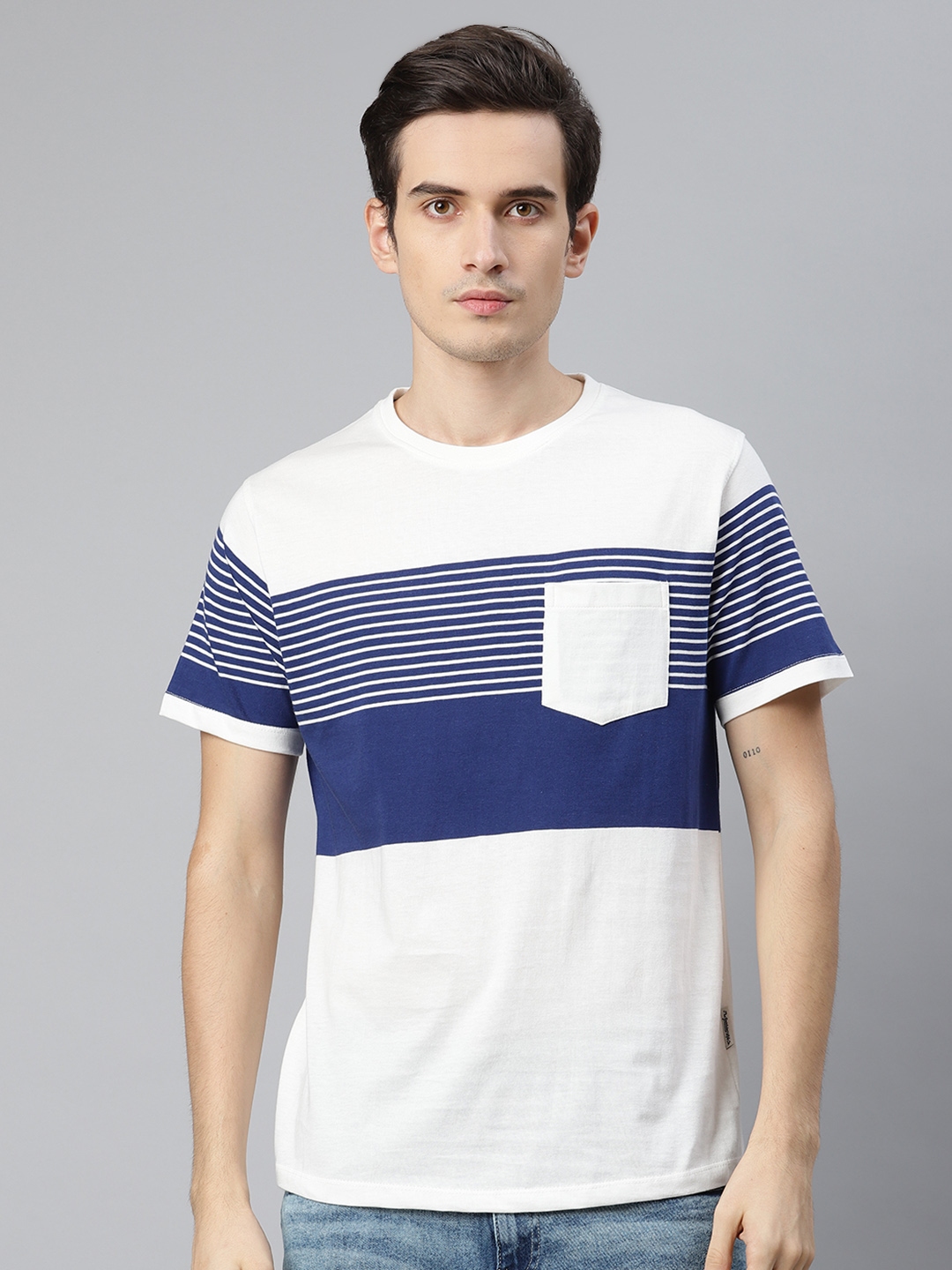 Buy The Roadster Lifestyle Co Men Blue White Pure Cotton Striped Round ...