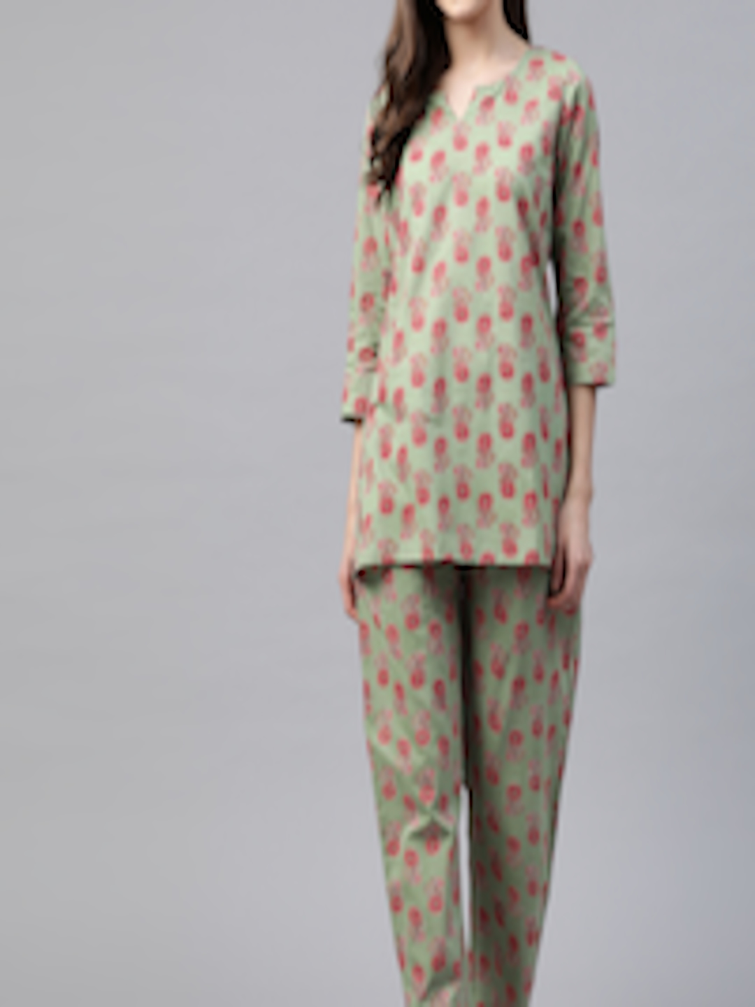 Buy Divena Women Green & Coral Pink Pure Cotton Printed Night Suit ...