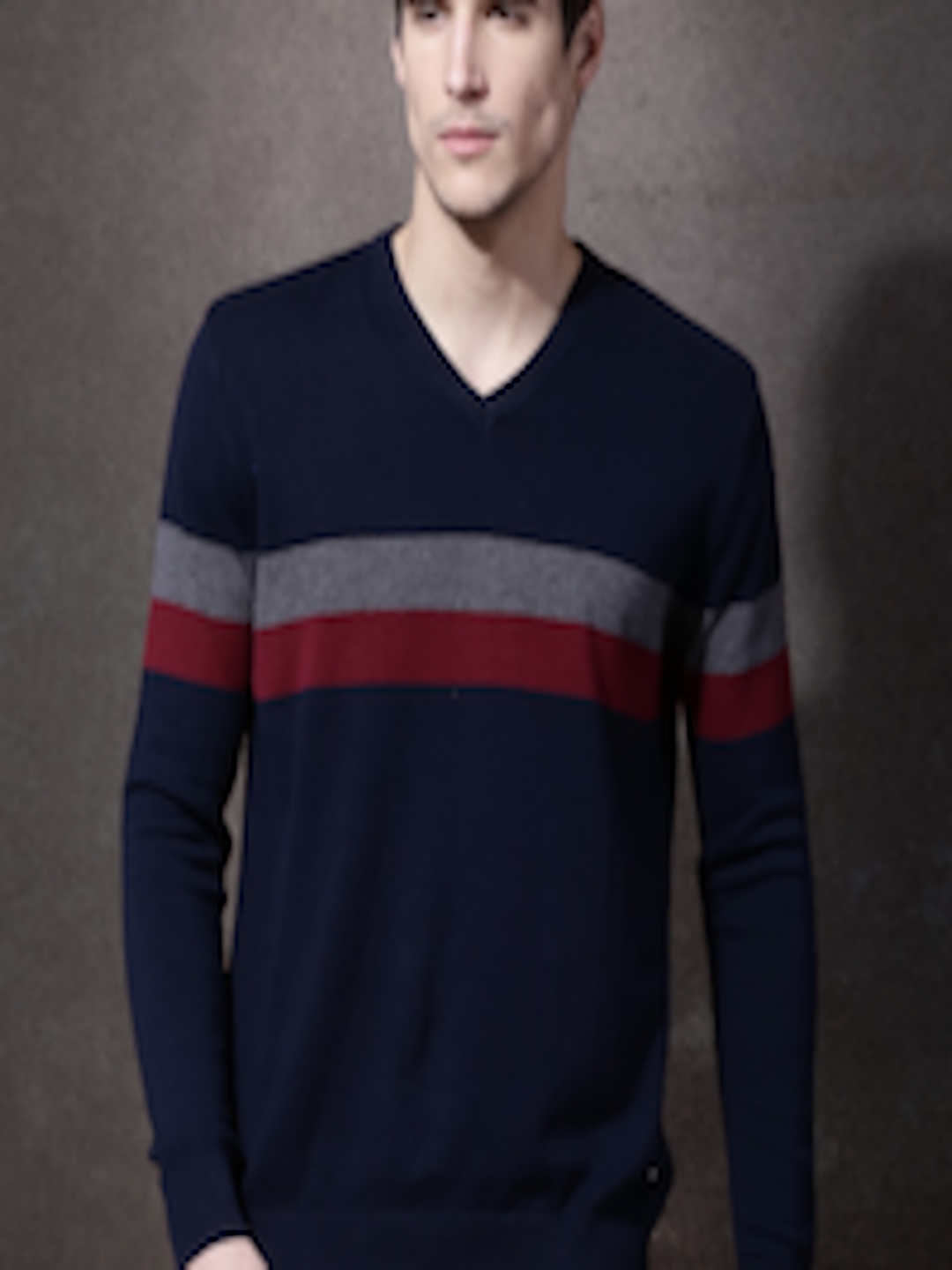 Buy Roadster Navy Sweater - Sweaters for Men 1370999 | Myntra