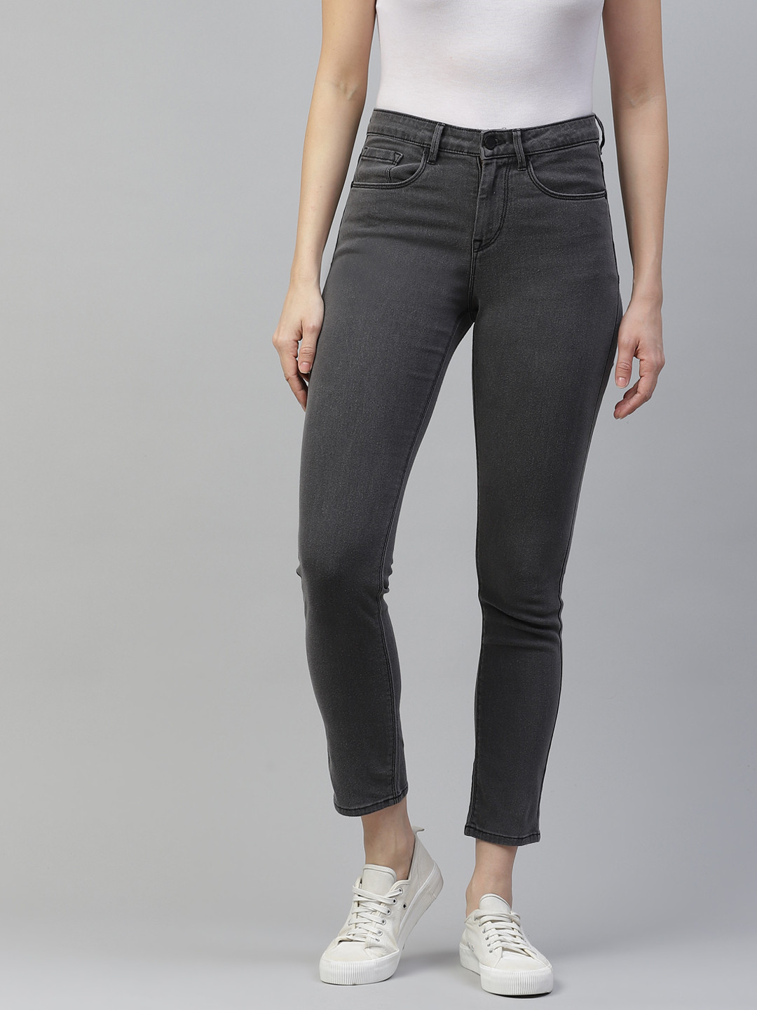 Buy HERE&NOW Women Charcoal Grey Solid Regular Fit Stretchable Jeans
