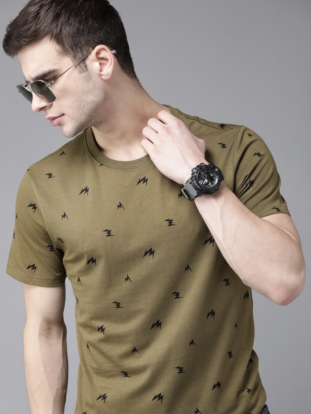 Buy Roadster Men Olive Green Pure Cotton Printed Pure Cotton T Shirt
