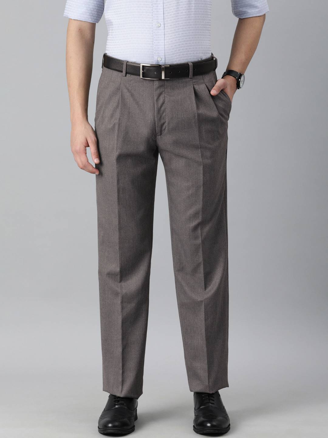 Buy Park Avenue Men Grey Solid Pleated Formal Trousers - Trousers for ...