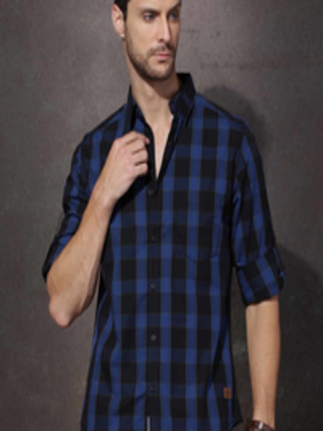 Buy Roadster Men Black Regular Fit Checked Casual Shirt - Shirts for ...