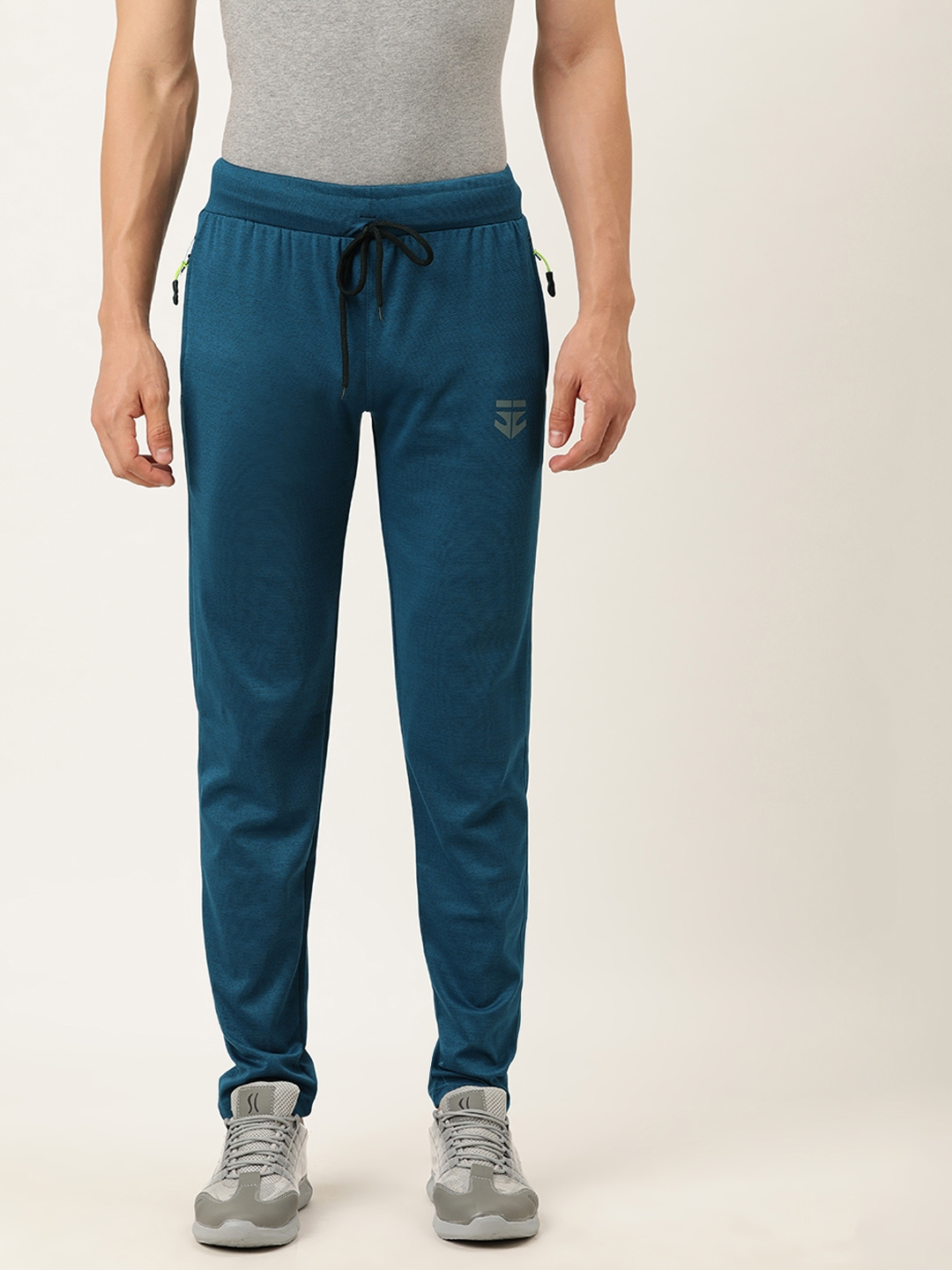 track pants on myntra