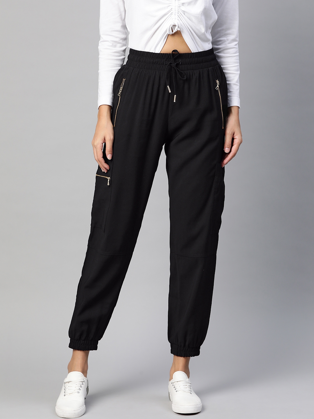 nike double swoosh cargo joggers