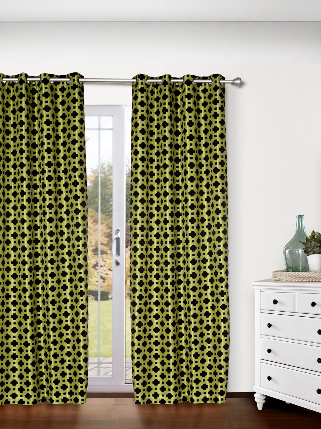 Buy BOMBAY DYEING Green & Burgundy Single Flock Print Room Darkening