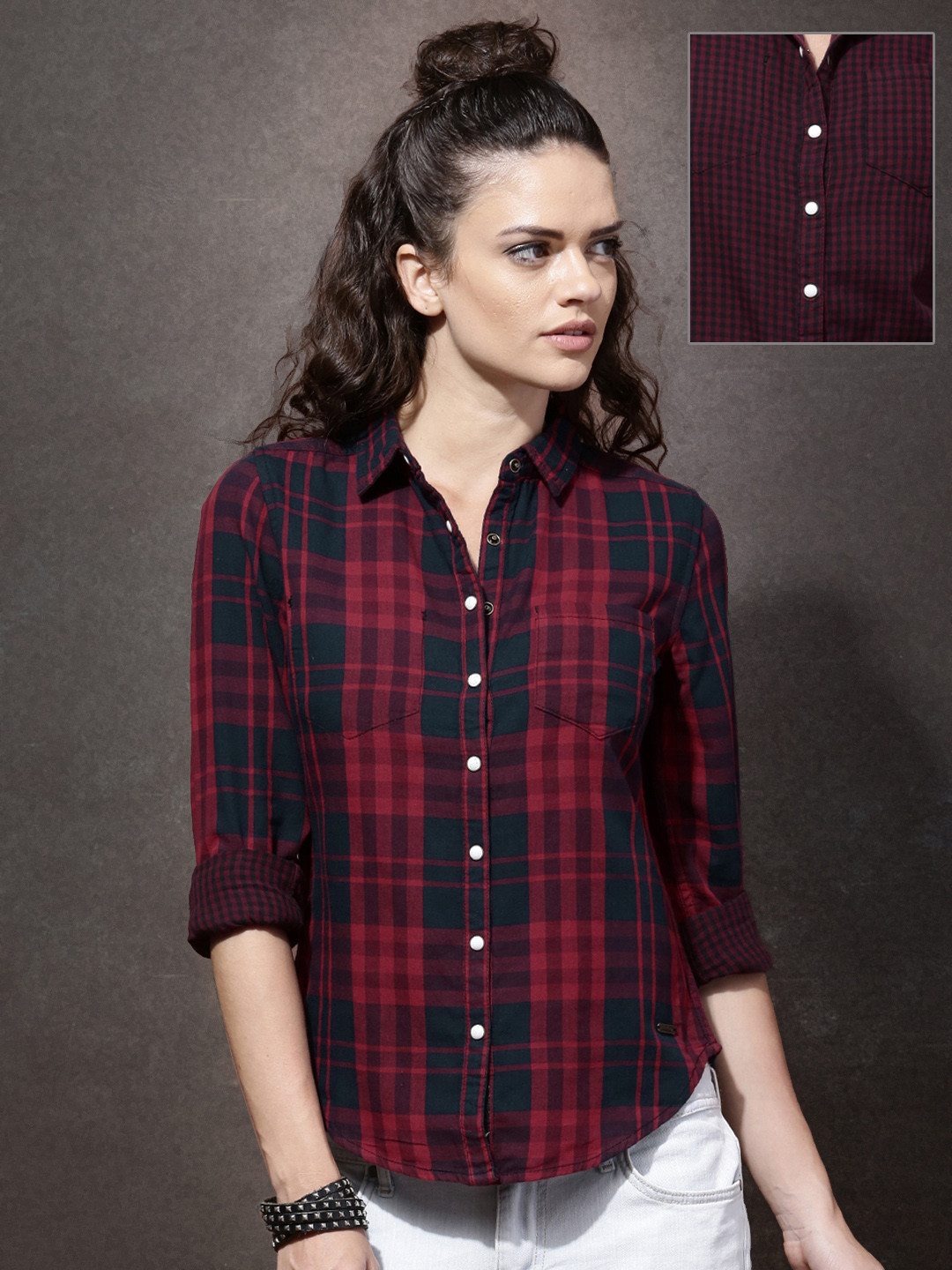 Buy Roadster Women Red & Black Reversible Fit Checked Casual Shirt Shirts for Women 1406301