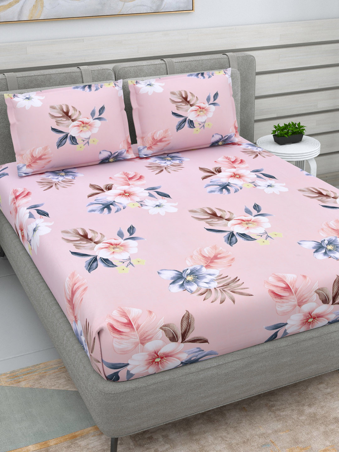 Buy DREAM WEAVERZ Pink Floral Glazed Cotton 220 TC Double Queen
