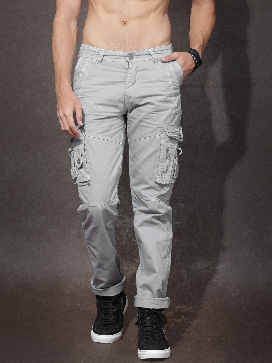 Buy Roadster Men Grey Solid Slim Fit Trousers - Trousers for Men ...
