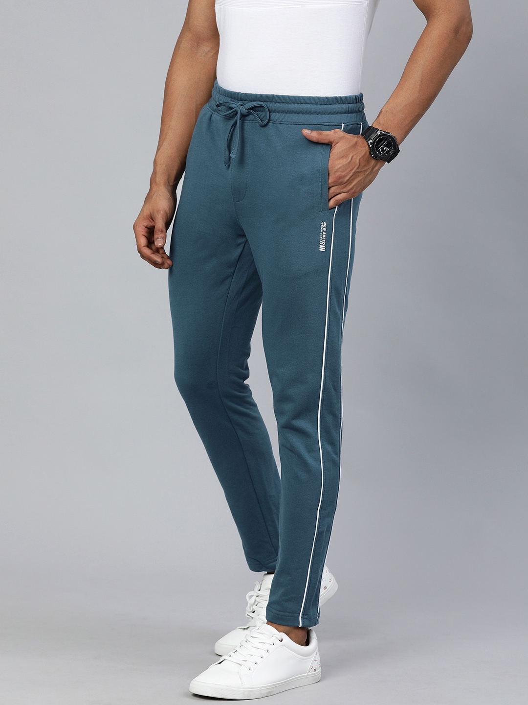 garage jogging pants