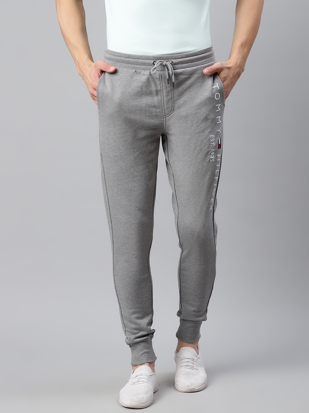 joggers me