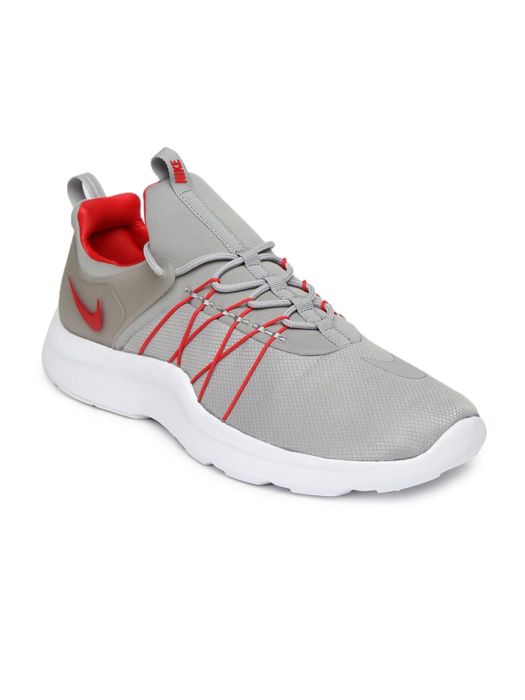 nike sneakers for men myntra