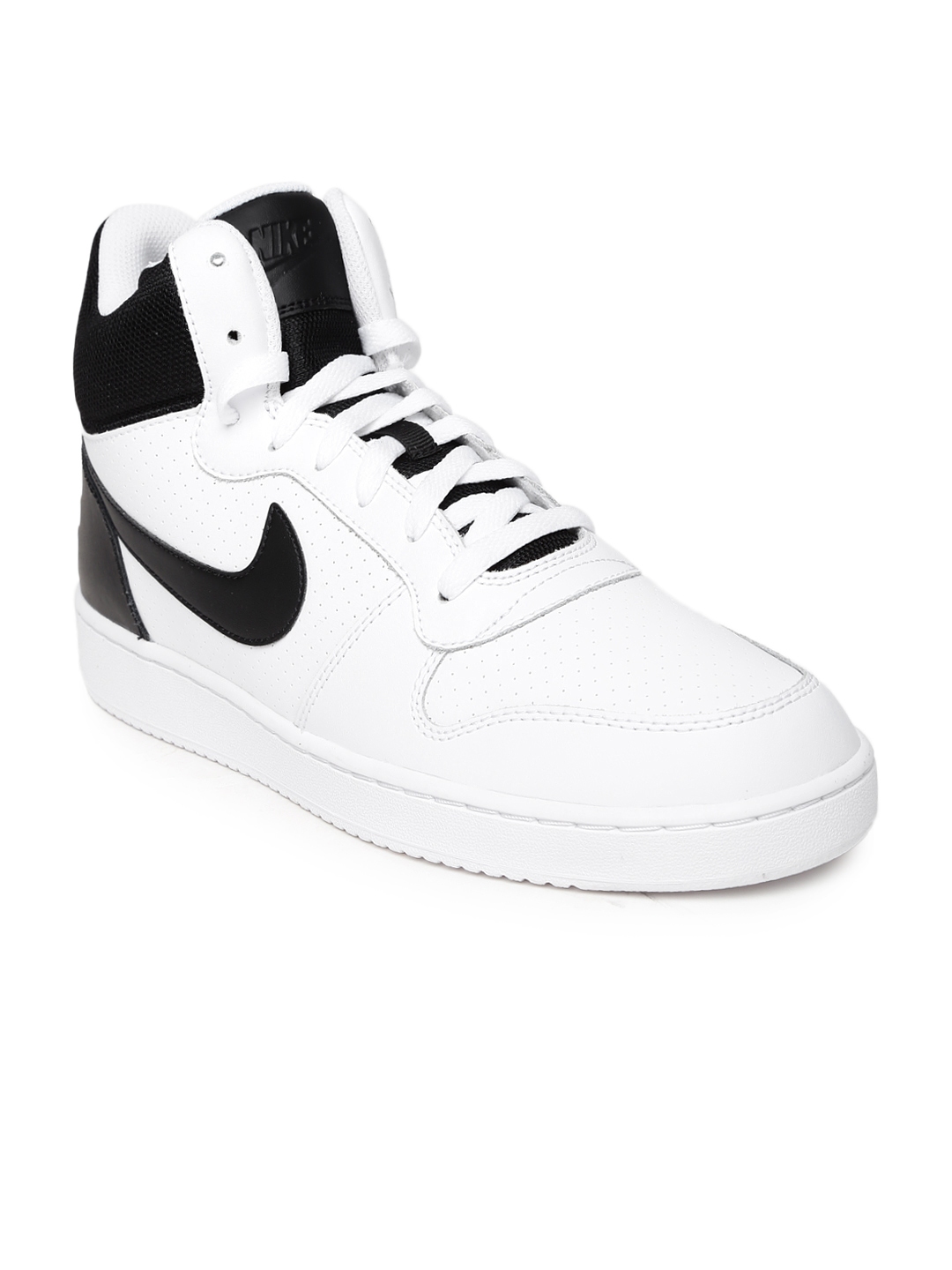 nike white sneakers myntra