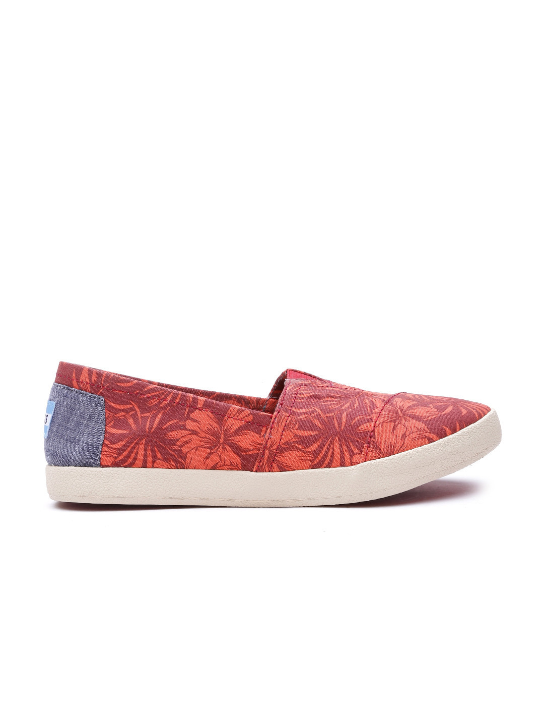 toms red canvas