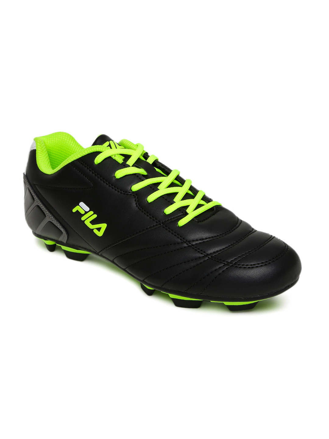 fila football shoes