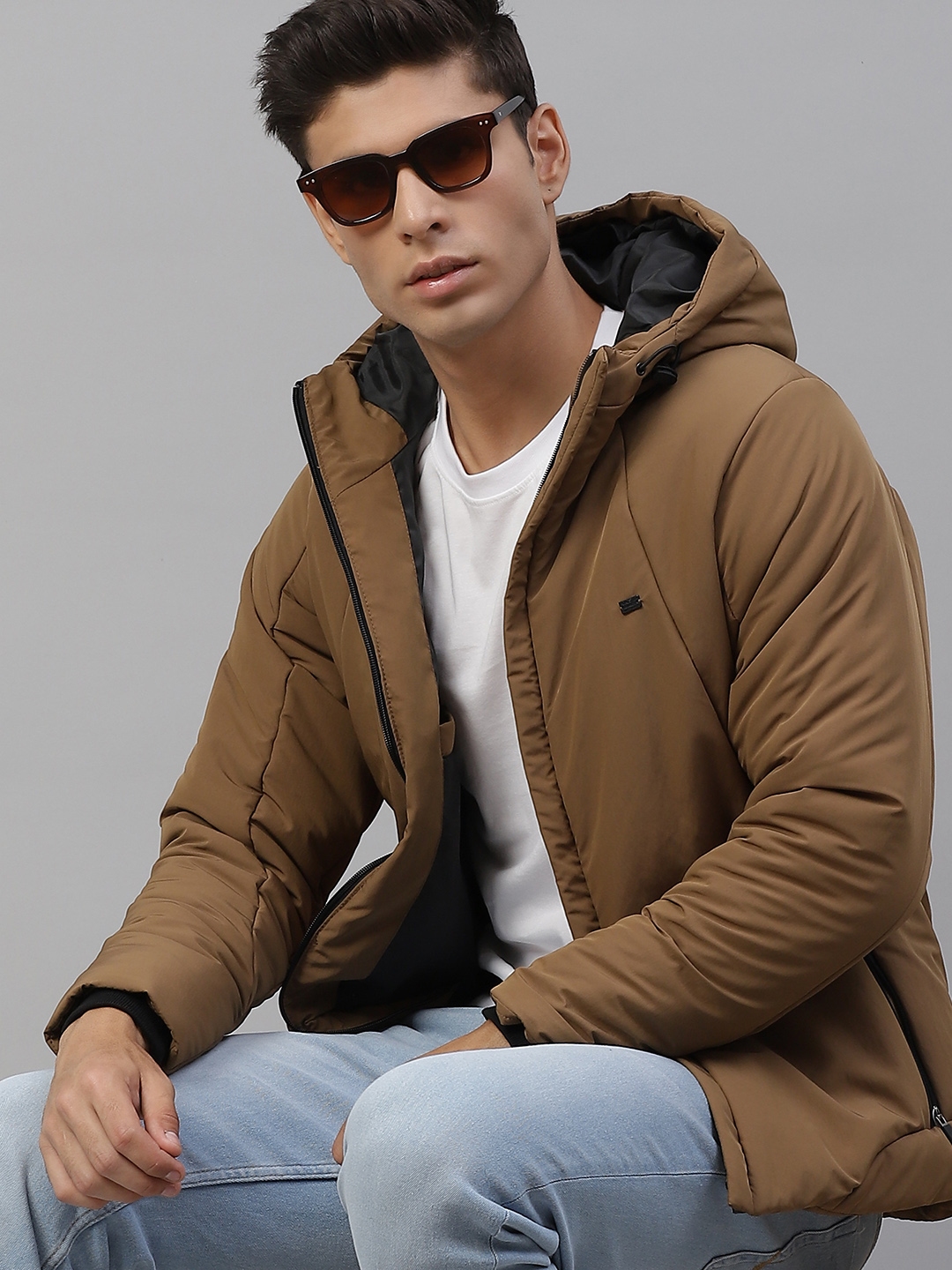 Buy Roadster Men Khaki Hooded Padded Jacket - Jackets for Men 14305984 | Myntra