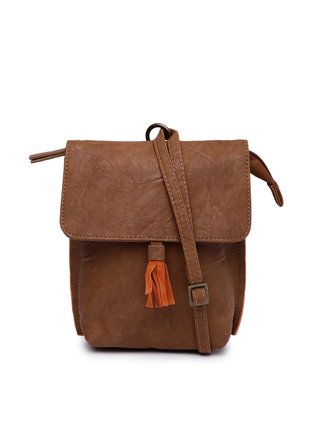 baggit sling bag under 500