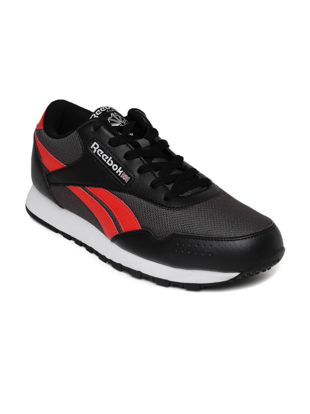 Buy Reebok Men Black CLASSIC PROTONIUM Sports Shoes Sports Shoes for