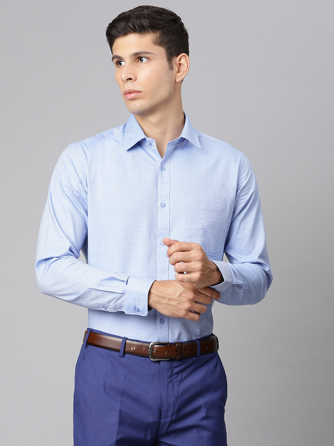 Buy Raymond Men Blue & White Pure Cotton Slim Fit Printed Formal Shirt